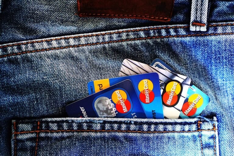 Pros and Cons of Opening a High Yield Savings Account